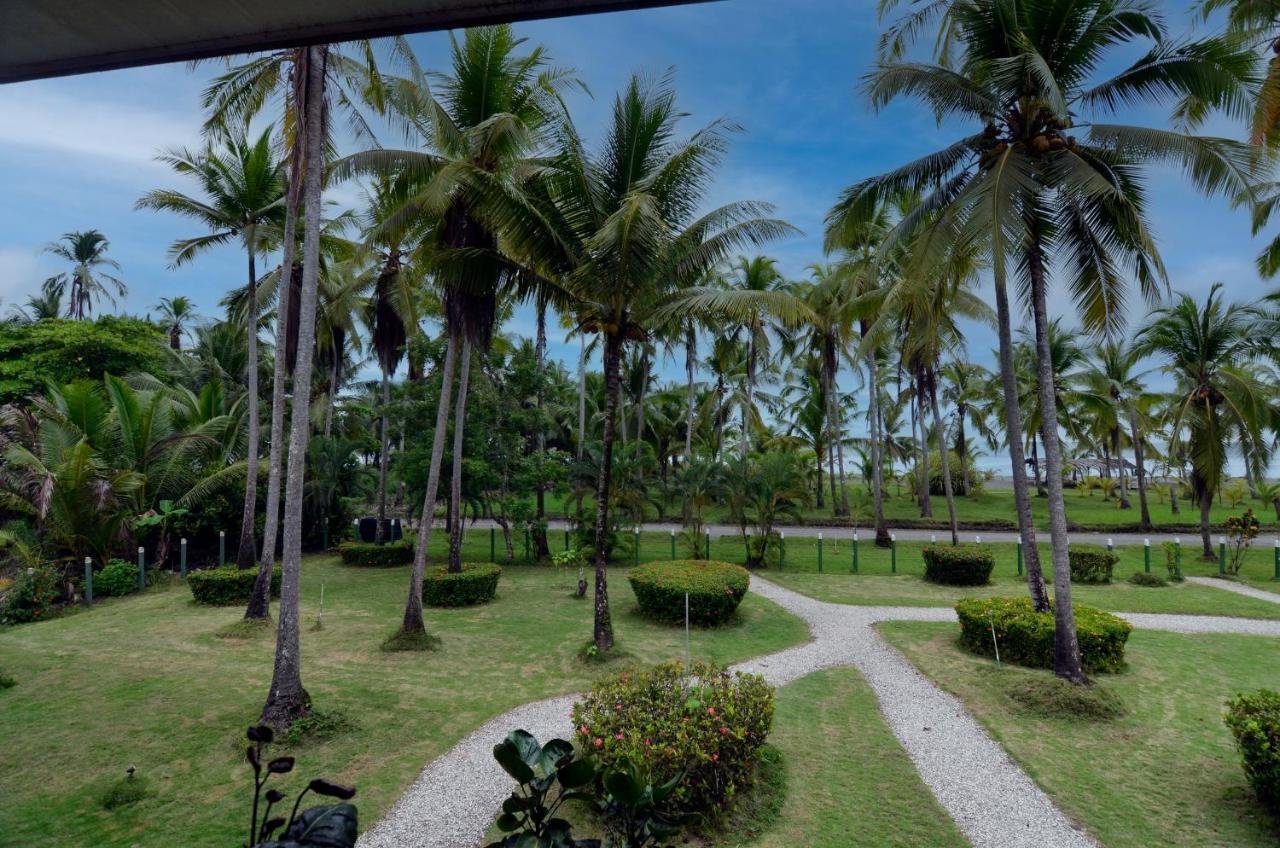 Cocomar Beachfront Hotel Quepos Exterior photo