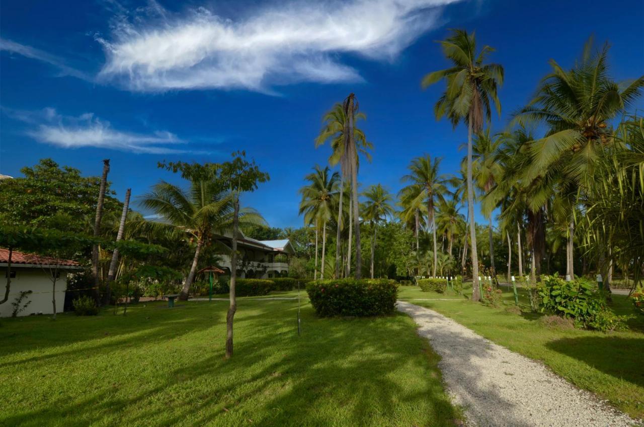 Cocomar Beachfront Hotel Quepos Exterior photo